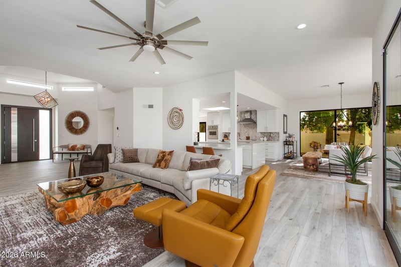 2737 E Arizona Biltmore Cir #29, Phoenix, AZ 85016