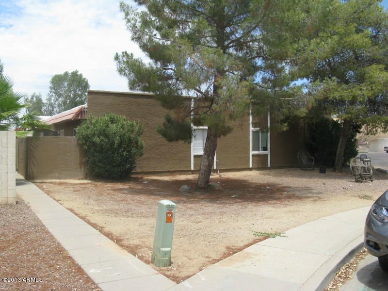 2738 E Tierra Buena Ln E, Phoenix, AZ 85032