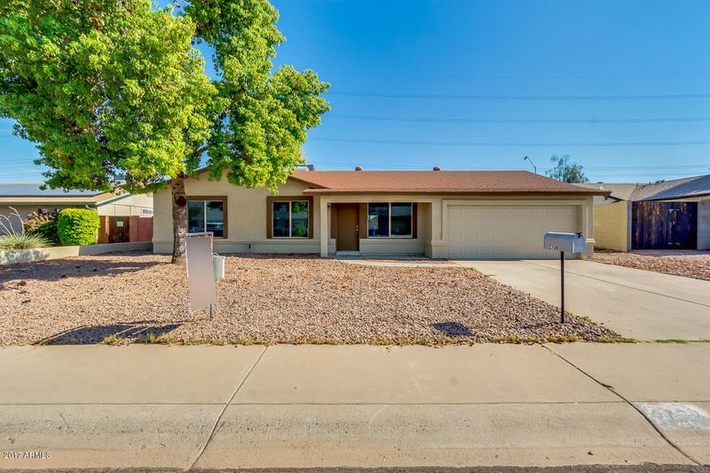 2738 E Villa Theresa Dr, Phoenix, AZ 85032