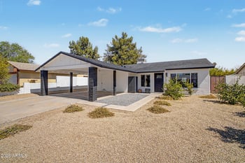 2738 Windrose Dr, Phoenix, AZ 85032