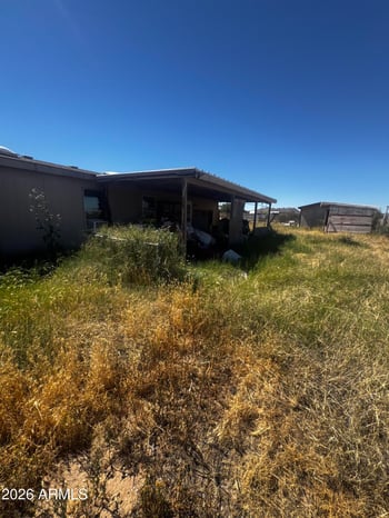 2738 Rolls Rd, San Tan Valley, AZ 85144