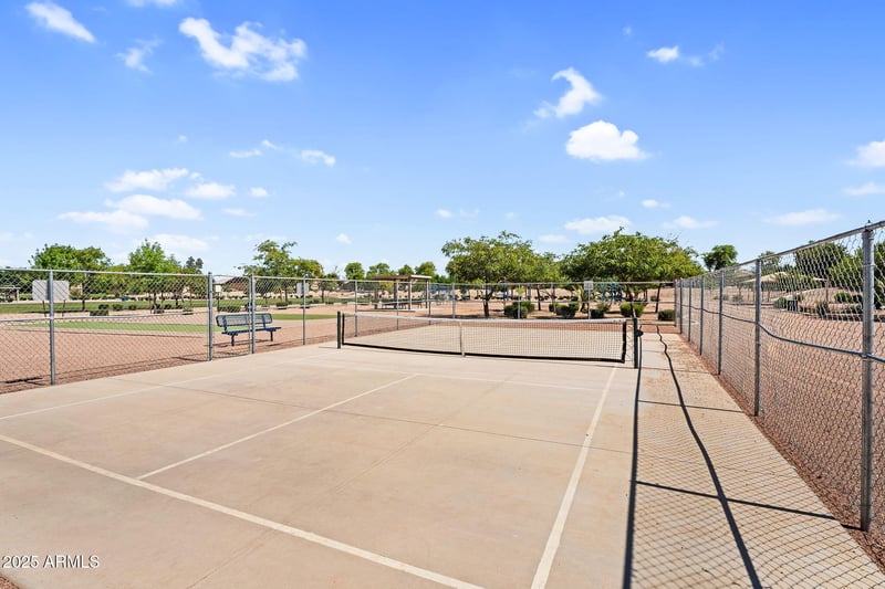 2738 Silversmith Trl, San Tan Valley, AZ 85143