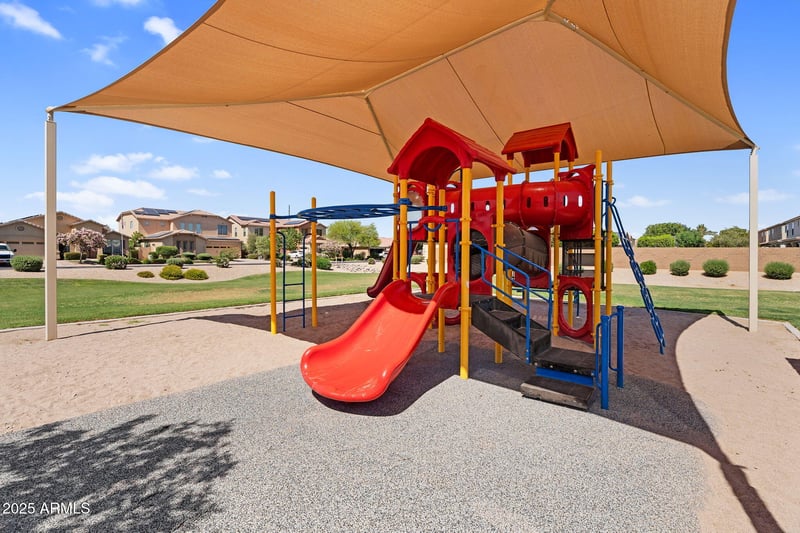 2738 Silversmith Trl, San Tan Valley, AZ 85143