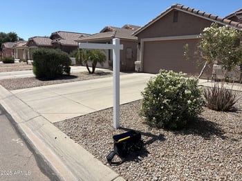 2738 Silversmith Trl, San Tan Valley, AZ 85143