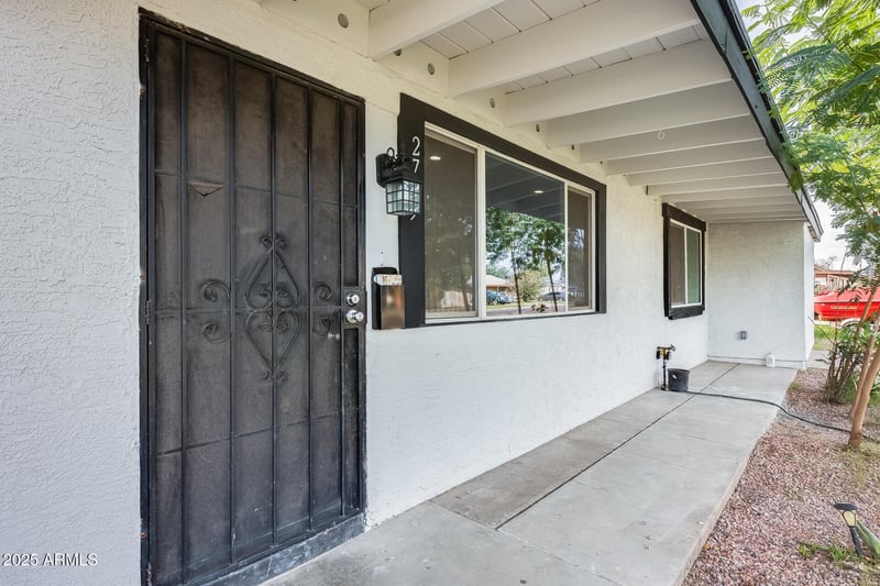 2739 Hazelwood St, Phoenix, AZ 85017