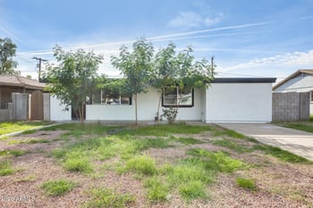 2739 W Hazelwood St, Phoenix, AZ 85017