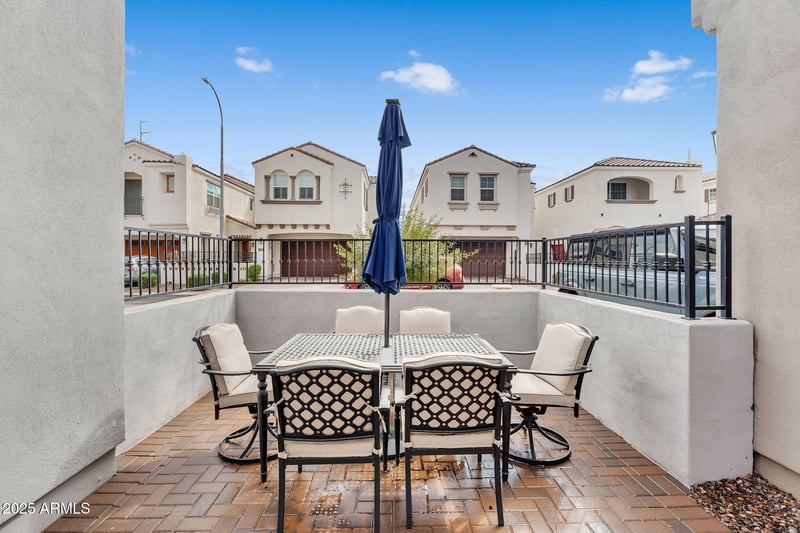 274 Raleigh Dr, Chandler, AZ 85286