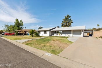 2740 21st Dr, Phoenix, AZ 85009
