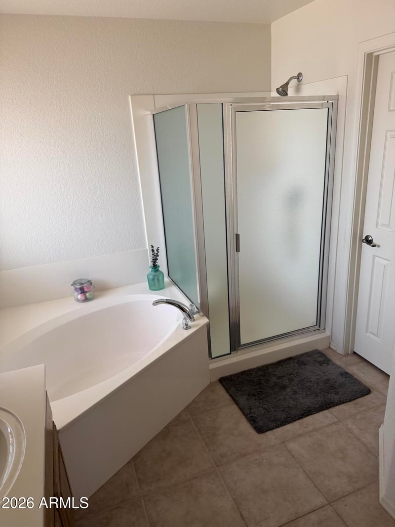 2740 S Yellow Wood Cir, Mesa, AZ 85209
