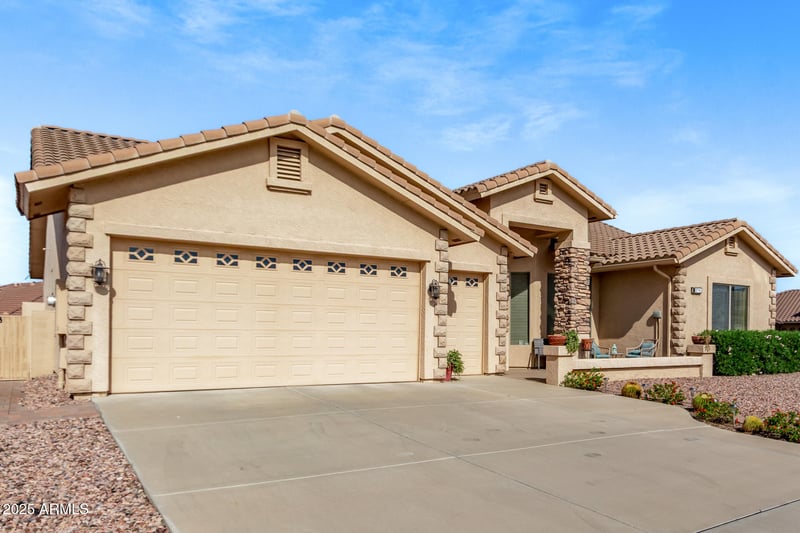 2740 Teakwood Cir, Mesa, AZ 85209