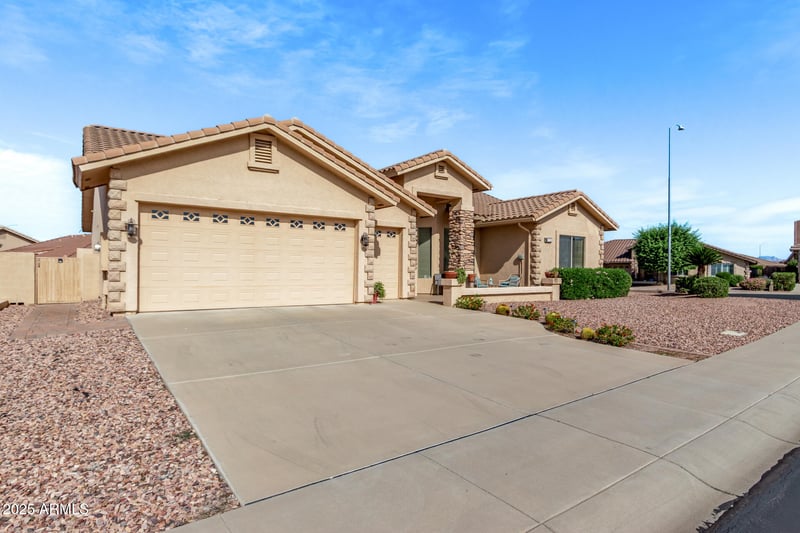 2740 Teakwood Cir, Mesa, AZ 85209