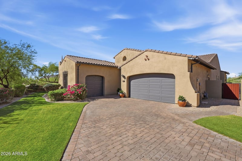 27402 N 86th Ln, Peoria, AZ 85383