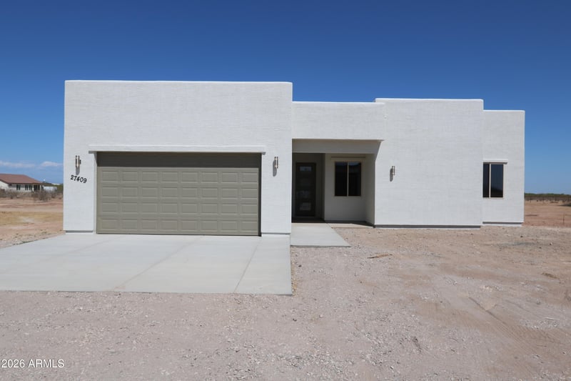 27409 255th Ln, Wittmann, AZ 85361