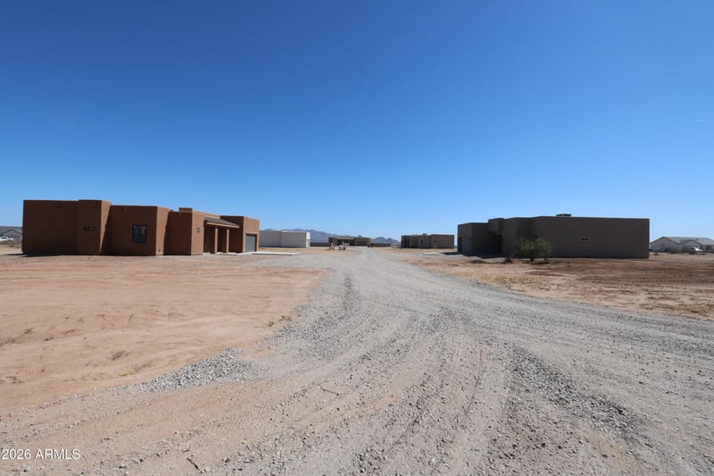 27409 255th Ln, Wittmann, AZ 85361