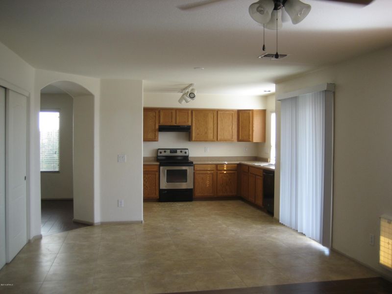 27409 N 25th Dr, Phoenix, AZ 85085