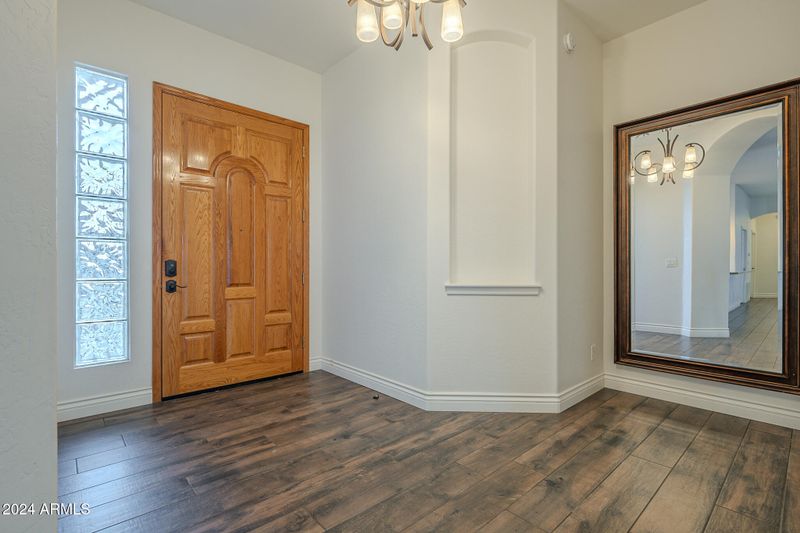 2741 E Claire Dr, Phoenix, AZ 85032