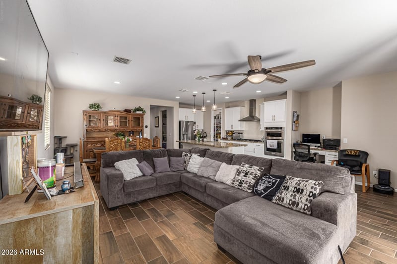 2741 S 85th Way, Mesa, AZ 85209
