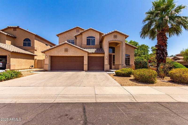 2741 San Tan St, Chandler, AZ 85225