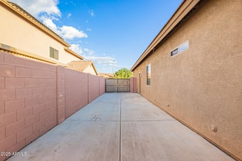 27414 22nd Ln, Phoenix, AZ 85085