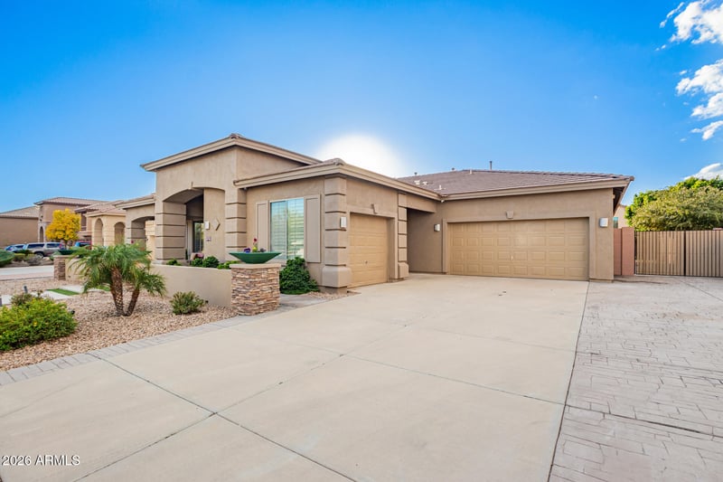 27414 22nd Ln, Phoenix, AZ 85085