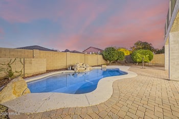 27416 53rd Dr, Phoenix, AZ 85083