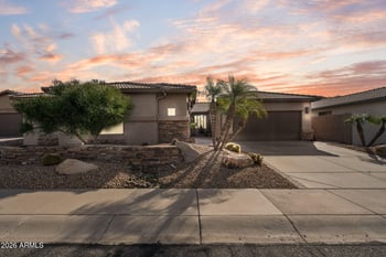 27417 60th Ln, Phoenix, AZ 85083