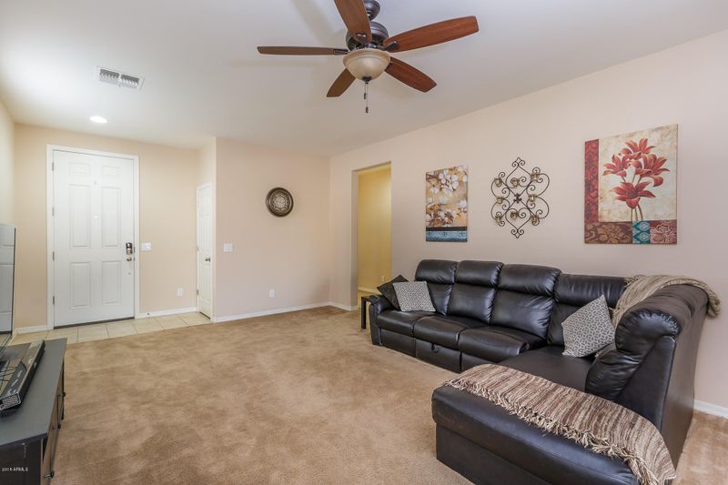 2742 W Bowker St, Phoenix, AZ 85041