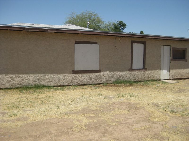 2742 W Madison St, Phoenix, AZ 85009