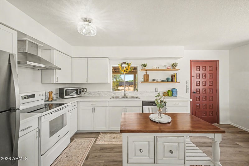 27426 44th St, Cave Creek, AZ 85331
