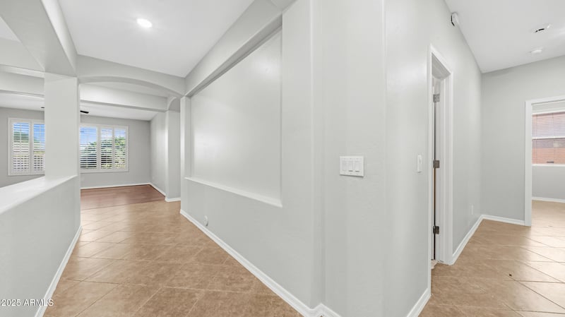 2743 144th Dr, Goodyear, AZ 85395