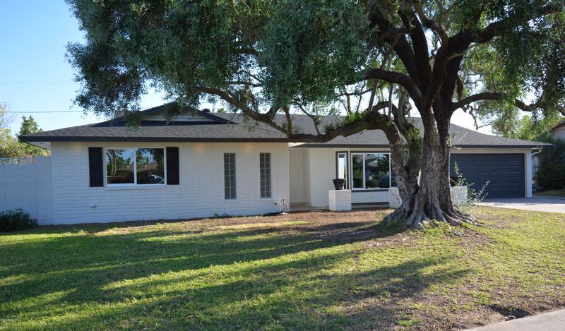 2743 E Cinnabar Ave, Phoenix, AZ 85028