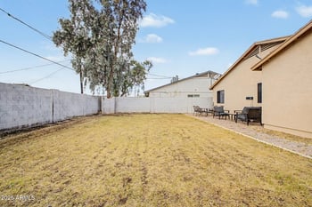 2743 Tamarisk Ave, Phoenix, AZ 85040