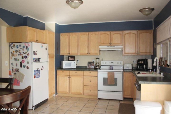 2743 E Villa Maria Dr, Phoenix, AZ 85032