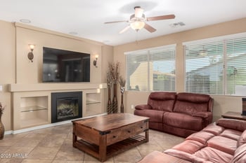 2743 Narrowleaf Dr, Gilbert, AZ 85298