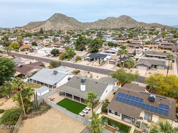 2743 Windrose Dr, Phoenix, AZ 85032