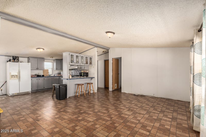 27439 170th Ave, Buckeye, AZ 85326