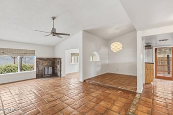 2745 E Larkspur Dr, Phoenix, AZ 85032