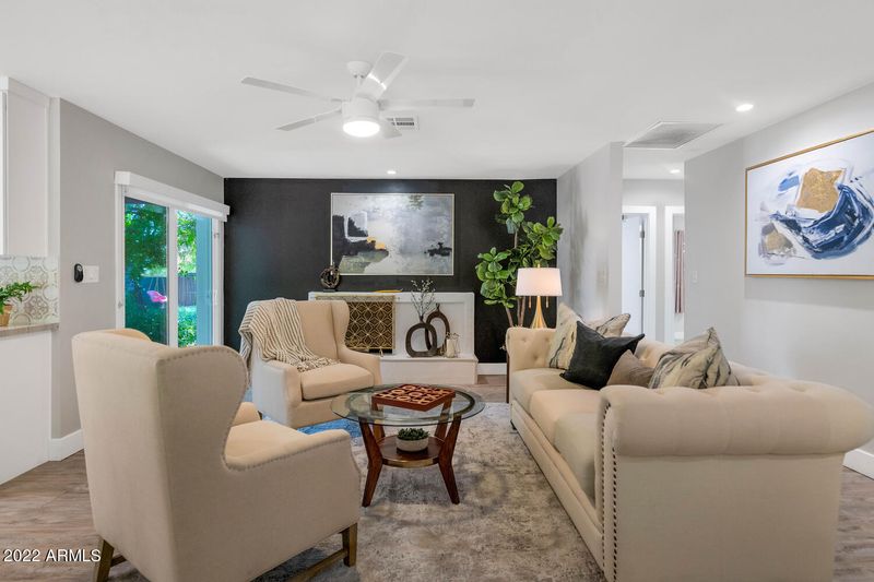 2745 E North Ln, Phoenix, AZ 85028