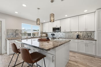 2745 Libby St, Phoenix, AZ 85053