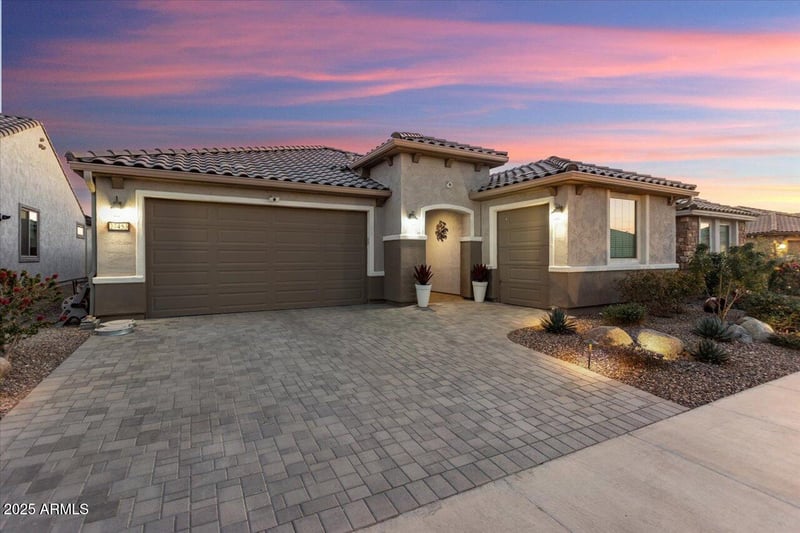 27453 Wahalla Ln, Buckeye, AZ 85396