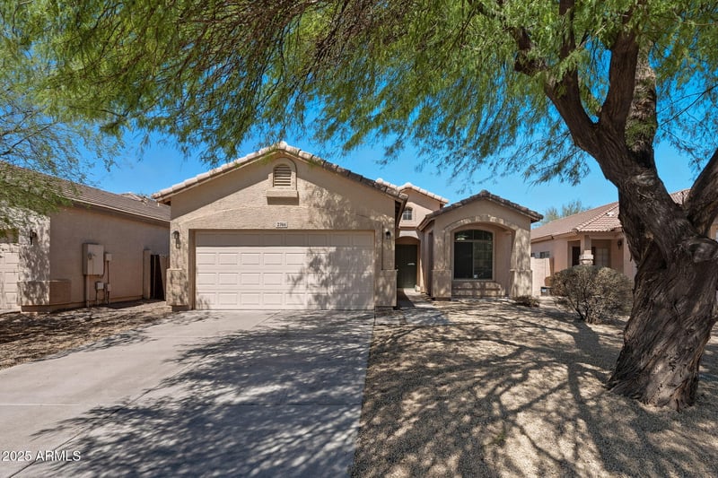 2746 Morenci Rd, San Tan Valley, AZ 85143