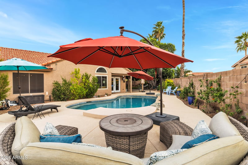 2747 Desert Trumpet Rd, Phoenix, AZ 85048