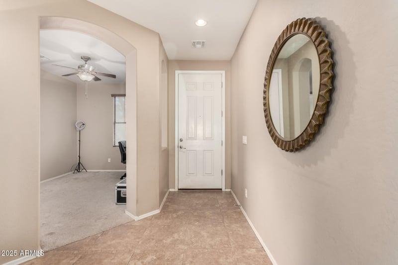 2748 Dennisport Ave, Gilbert, AZ 85295