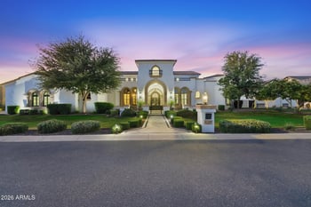 2748 Warbler Rd, Gilbert, AZ 85297