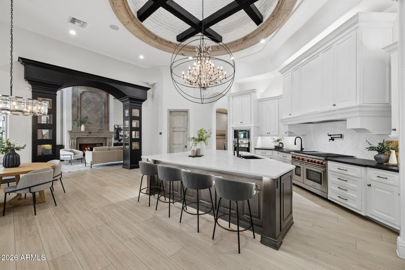 2748 E Warbler Rd, Gilbert, AZ 85297