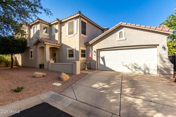 2748 Sailors Way, Gilbert, AZ 85295