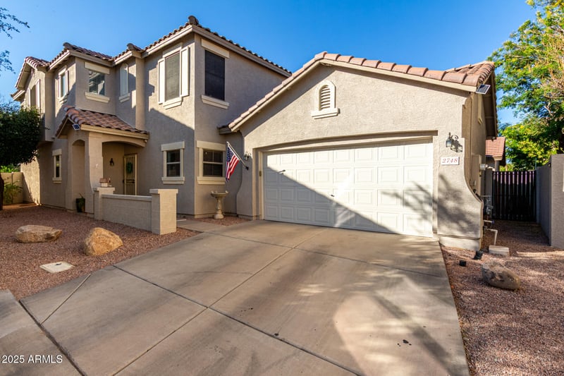2748 Sailors Way, Gilbert, AZ 85295