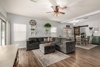 2748 Sailors Way, Gilbert, AZ 85295