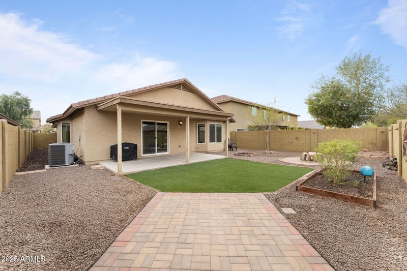 2748 W Sunland Ave, Phoenix, AZ 85041