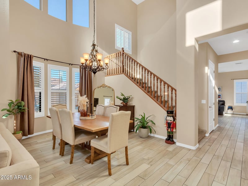 27486 89th Dr, Peoria, AZ 85383
